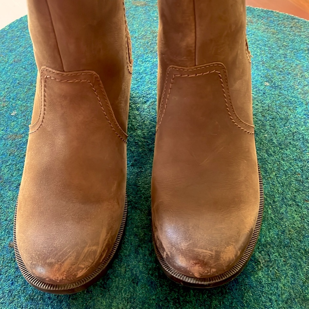 Teva Anaya Chelsea Waterproof Ankle Boots, Size 5 (EU 36) - Picture 7 of 11